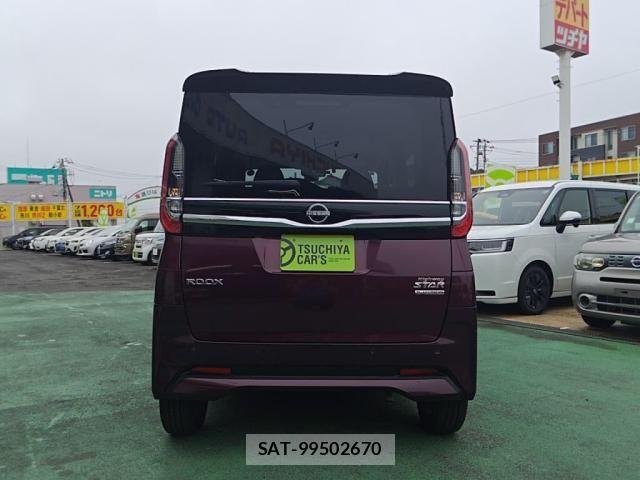 Nissan ROOX 2025-08 8666843-9