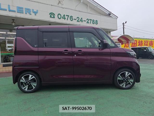 Nissan ROOX 2025-08 8666843-10