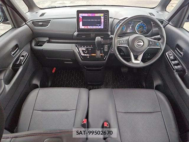 Nissan ROOX 2025-08 8666843-2