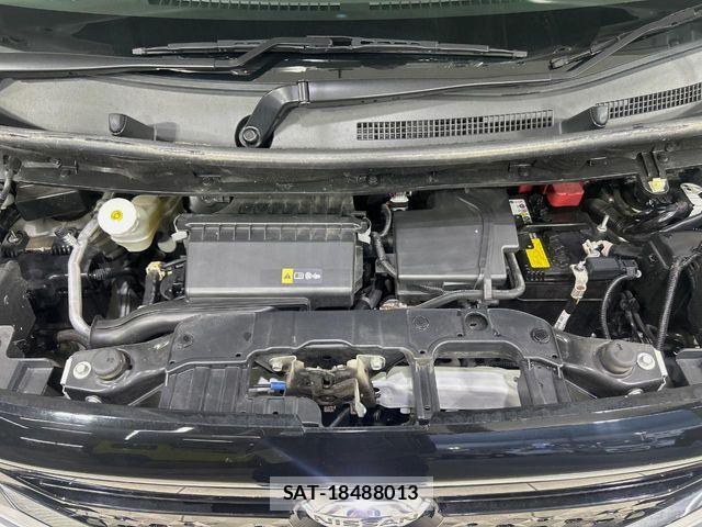 Nissan ROOX 2022-06 8666844-17