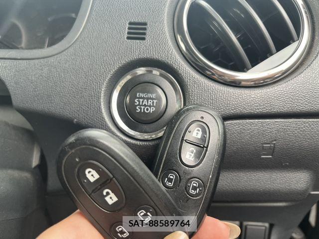 Nissan ROOX 2012-02 8661350-12