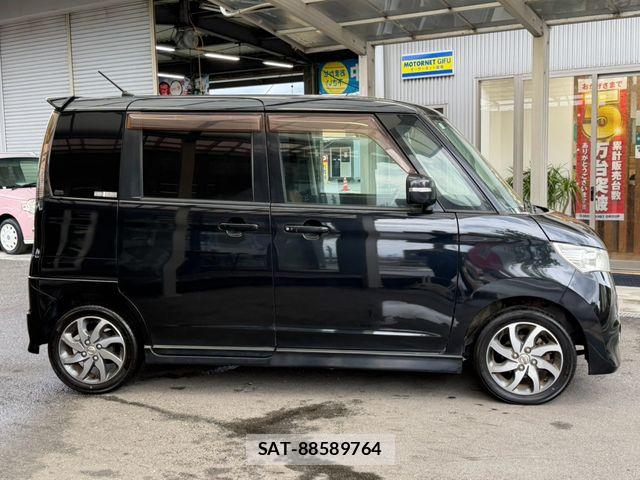 Nissan ROOX 2012-02 8661350-17