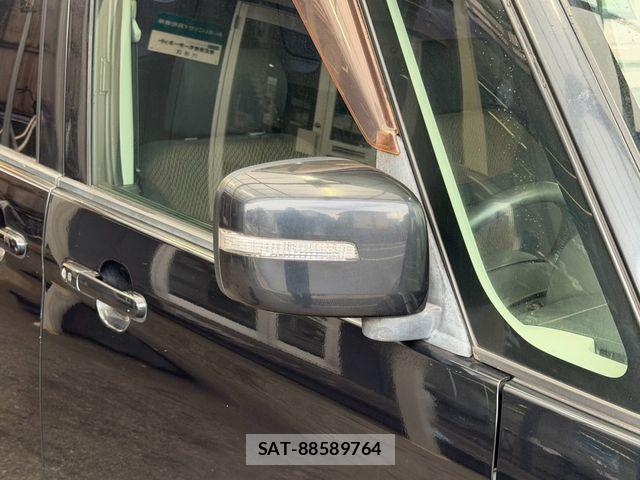 Nissan ROOX 2012-02 8661350-22