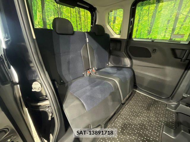 Nissan ROOX 2022-07 8686470-9