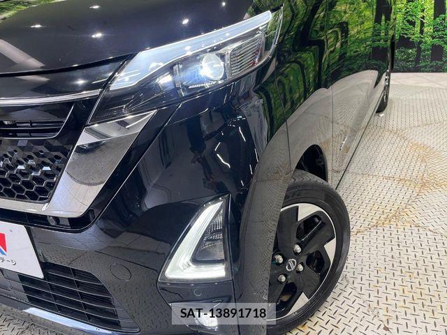Nissan ROOX 2022-07 8686470-12