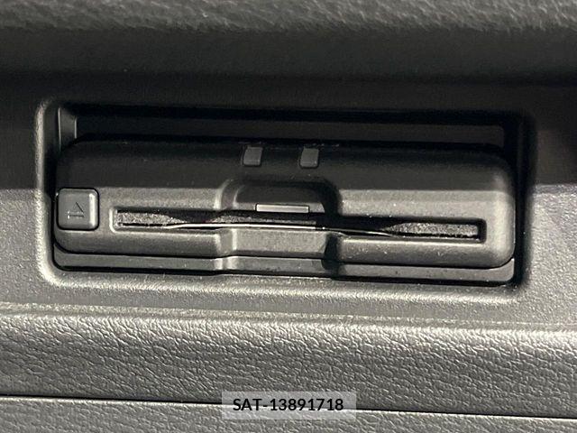 Nissan ROOX 2022-07 8686470-6