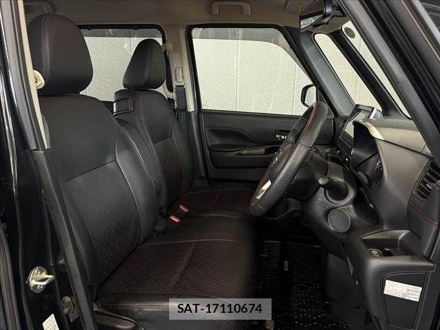 Nissan ROOX 2023-11 8686465-15