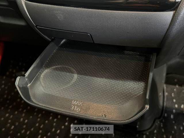 Nissan ROOX 2023-11 8686465-27