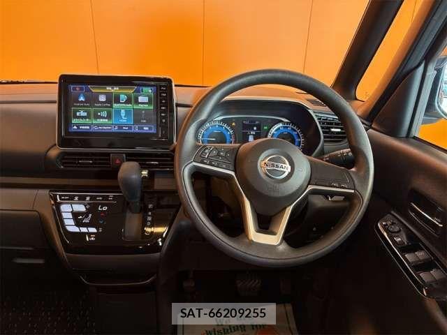 Nissan ROOX 2023-01 8686468-1