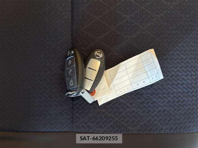 Nissan ROOX 2023-01 8686468-7