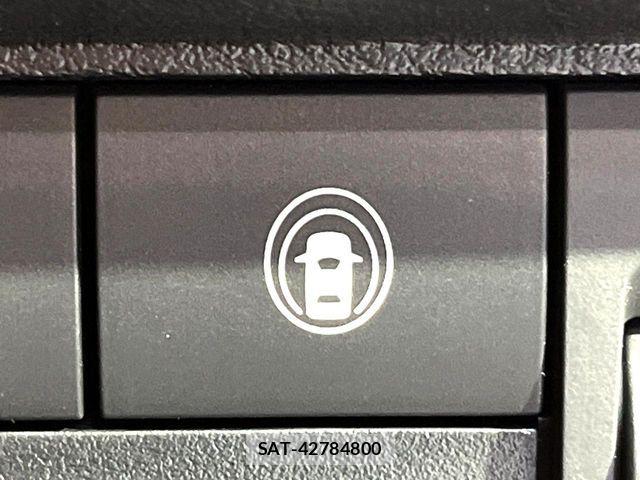 Nissan ROOX 2023-10 8686469-6