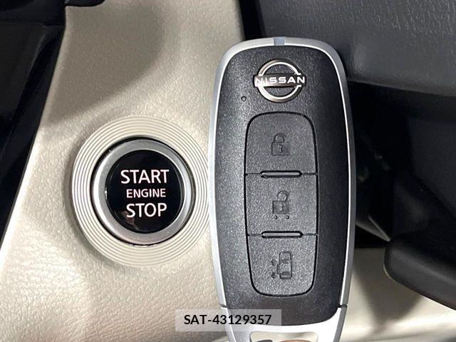 Nissan ROOX 2025-06 8686472-6