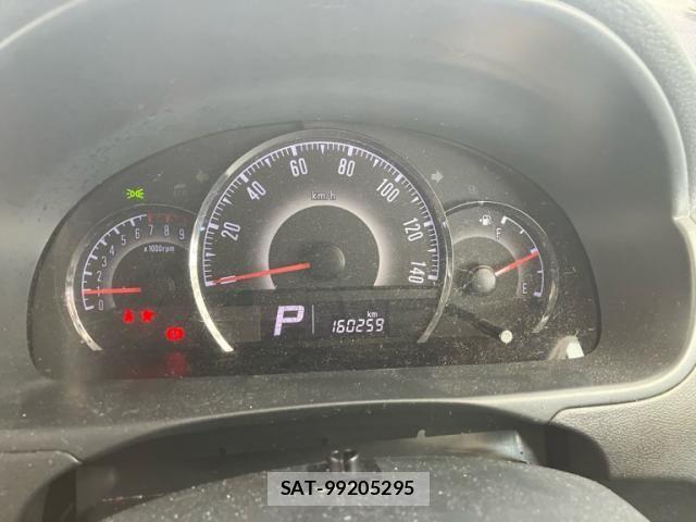 Nissan ROOX 2012-07 8686476-23