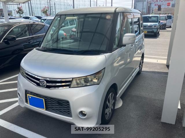 Nissan ROOX 2012-07 8686476-3