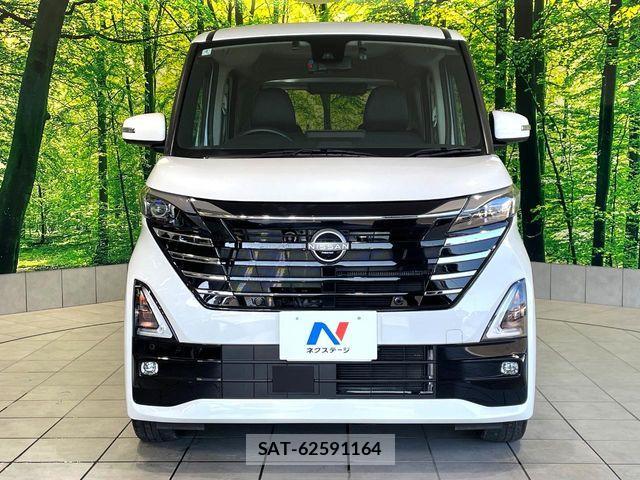 Nissan ROOX 2024-04 8745610-14