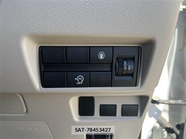 Nissan ROOX 2022-03 8745633-16