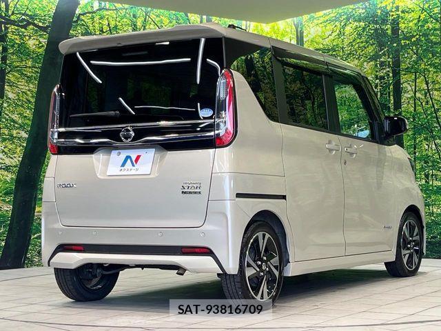 Nissan ROOX 2021-07 8745619-16
