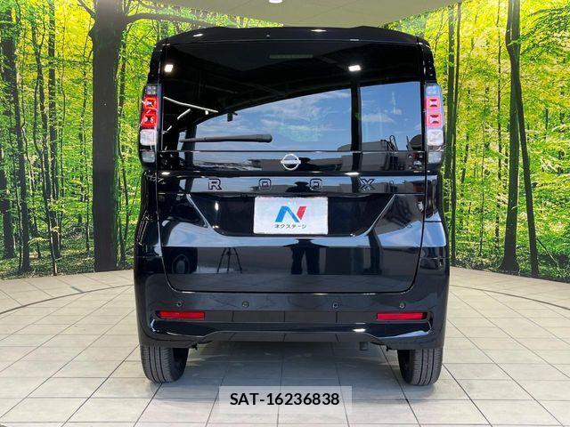 Nissan ROOX 2025-10 8744300-14