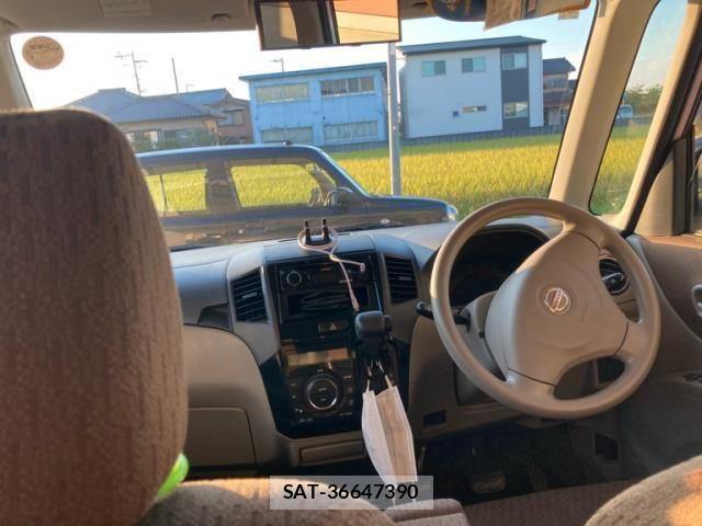 Nissan ROOX 2012-05 8745639-15