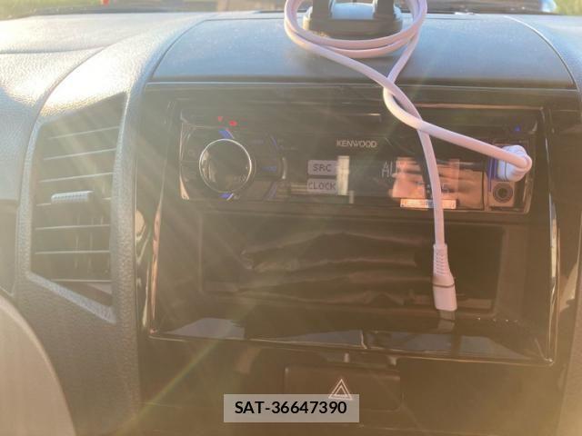 Nissan ROOX 2012-05 8745639-3