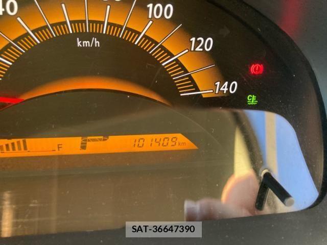 Nissan ROOX 2012-05 8745639-4