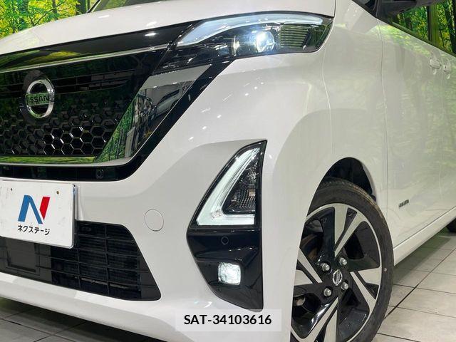 Nissan ROOX 2021-11 8745613-11