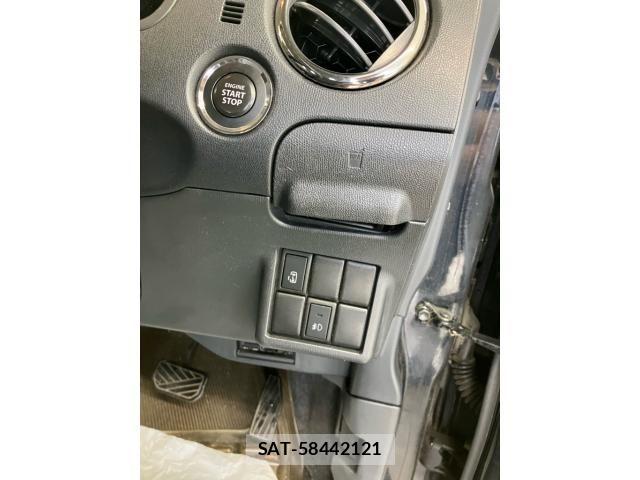 Nissan ROOX 2011-10 8745637-18