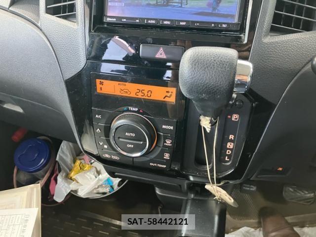 Nissan ROOX 2011-10 8745637-20