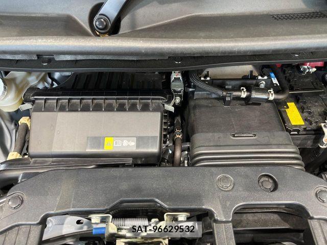 Nissan ROOX 2025-11 8745608-17