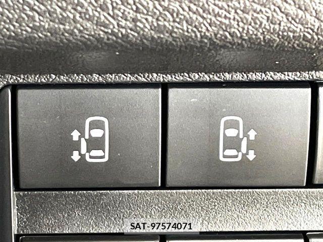 Nissan ROOX 2020-03 8745621-4