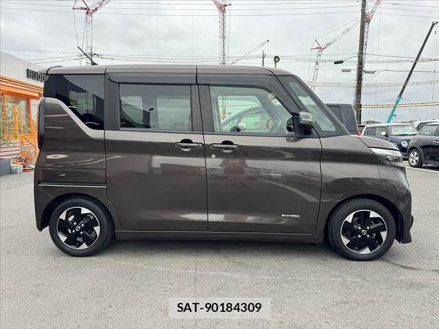 Nissan ROOX 2021-09 8745632-11