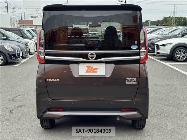 Nissan ROOX 2021-09 8745632-13