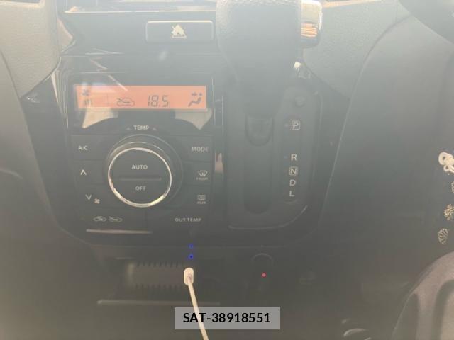 Nissan ROOX 2009-12 8745636-11