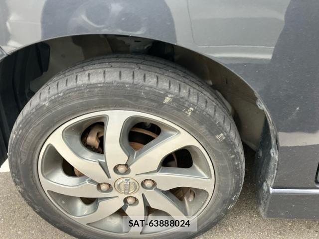 Nissan ROOX 2009-12 8781894-11