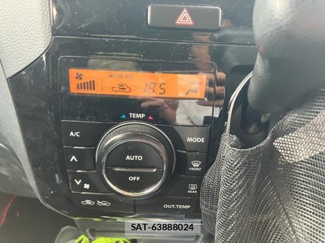 Nissan ROOX 2009-12 8781894-20