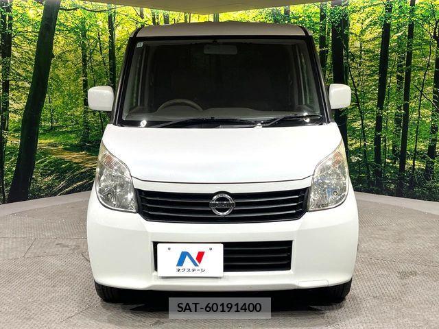 Nissan ROOX 2012-07 8781890-12