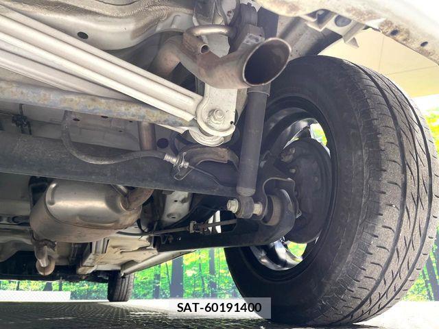 Nissan ROOX 2012-07 8781890-18