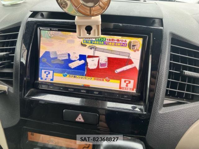 Nissan ROOX 2011-08 8781892-19