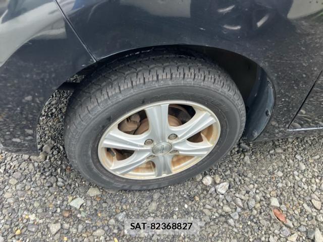 Nissan ROOX 2011-08 8781892-8