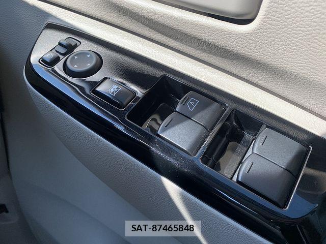 Nissan ROOX 2022-09 8781888-22