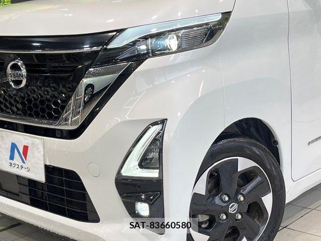 Nissan ROOX 2022-03 8781881-11