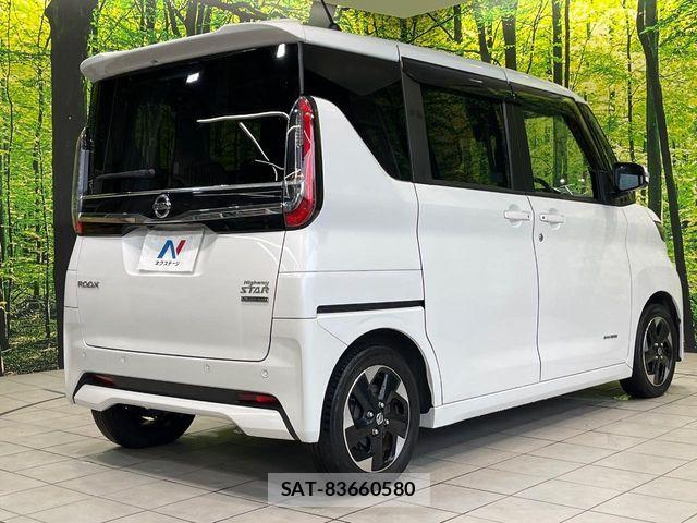 Nissan ROOX 2022-03 8781881-16