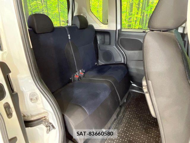 Nissan ROOX 2022-03 8781881-8