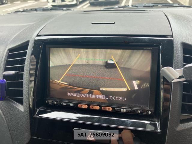 Nissan ROOX 2010-04 8781891-14