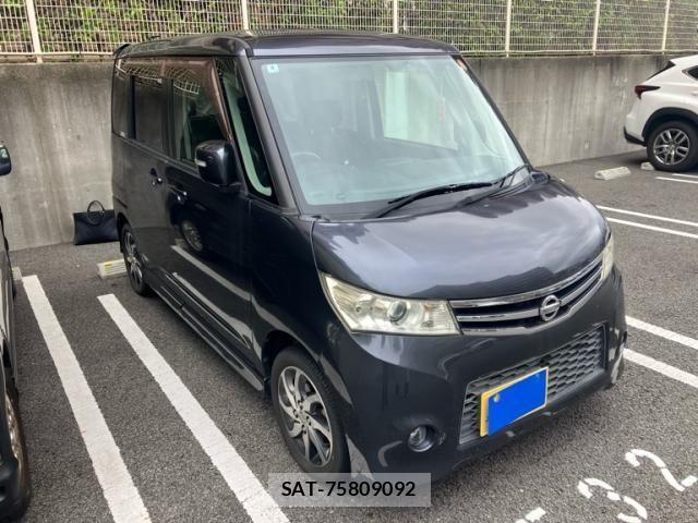 Nissan ROOX 2010-04 8781891-1