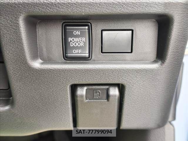 Nissan ROOX 2026-08 8781873-11
