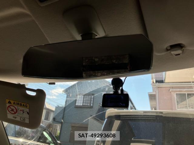 Nissan ROOX 2012-09 8781893-10