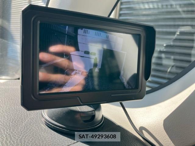 Nissan ROOX 2012-09 8781893-11