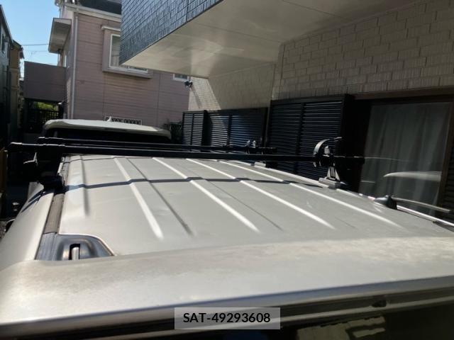 Nissan ROOX 2012-09 8781893-1