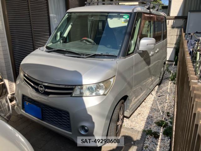 Nissan ROOX 2012-09 8781893-2